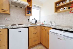 KITCHEN- click for photo gallery
